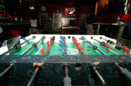 Here’s Where You Need to Celebrate Each Cubs Playoff Win Mullen's on Clark