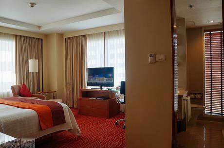 Courtyard by Marriott Bangkok: A Refreshing, Vibrant Hotel