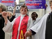 United Methodist Pastor “blesses” Cleveland Abortion Clinics