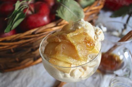 Bourbon Ice Cream w. Maple Roasted Apples