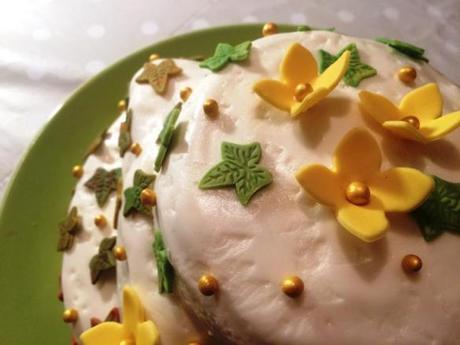 three tier round and square cake with autumn leaves flower and gold soft pearl decoration gluten free lemon drizzle recipe