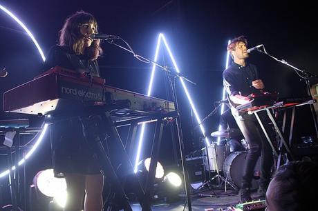 Oh Wonder Solidified their Buzzing Status at Rough Trade [Photos]