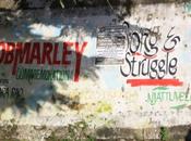 DAILY PHOTO: [Unexpected] Writing Wall