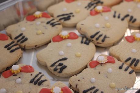 Cut out Sugar Cookies – Hello Kitty