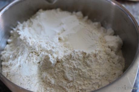 Cut out Sugar Cookies – Hello Kitty