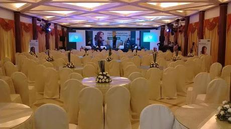 #FrizzFreeHair possible with Dabur Vatika Jasmine Hair Oil - A date with Indiblogger #FrizzFreeHair possible with Dabur Vatika Jasmine Hair Oil - A date with Indiblogger