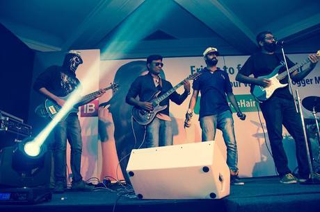 #FrizzFreeHair possible with Dabur Vatika Jasmine Hair Oil - A date with Indiblogger #FrizzFreeHair possible with Dabur Vatika Jasmine Hair Oil - A date with Indiblogger