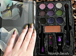 Limited Edition Disney Villains Collection: Maleficent Cast a Spell Beauty Book