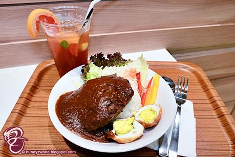 MOS Cafe Opens Their First Singapore Branch @ Raffles City