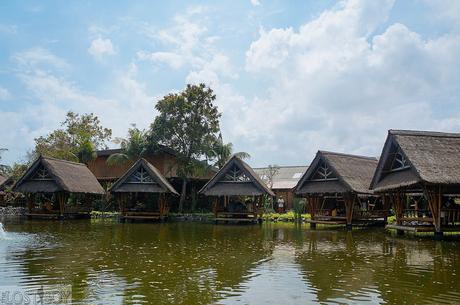 Bale Udang Mang Engking: A Must-Try Seafood Restaurant in Bali