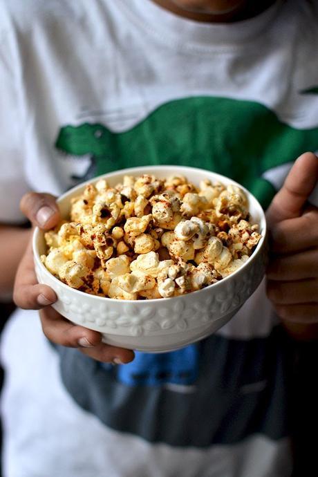 Pizza flavored Popcorn
