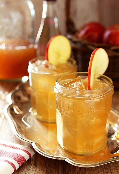 Bourbon and Apple Cider Cocktail
