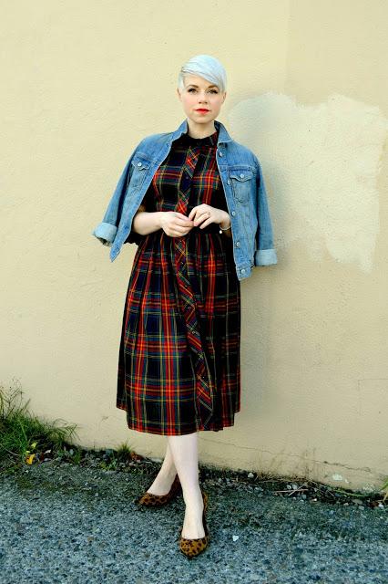 Look of the Day: Plaid Shirt Dress