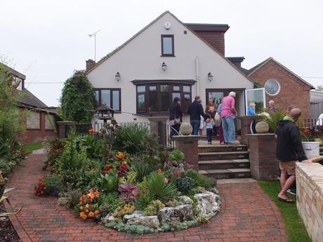 A Return to Paul's Garden