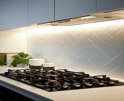 Stylish Kitchen Tiling on a Budget1