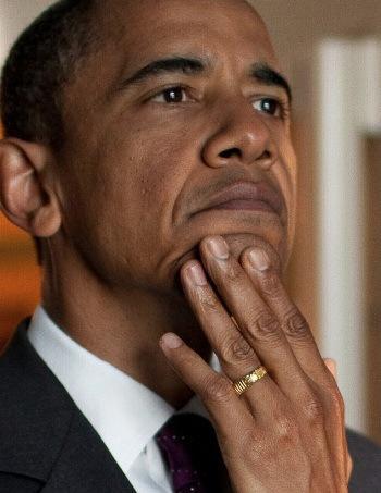Another Obama mystery: He wore a wedding ring as a single man