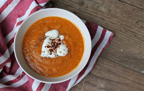 spiced carrot and red lentil soup