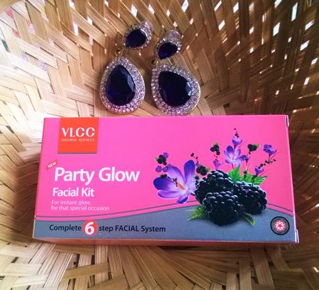 VLCC Party Glow Facial Kit Review & Price