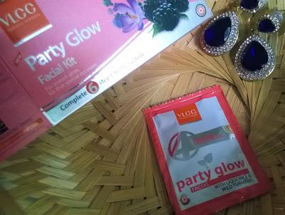 VLCC Party Glow Facial Kit Review & Price