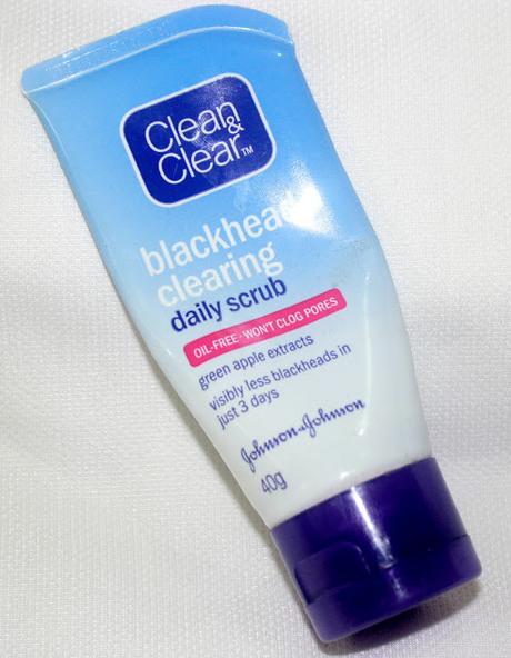 Clean and Clear Blackhead Clearing Scrub Review