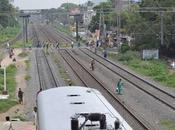 Folly People Crossing Railway Tracks Despite Many Fatal Accidents