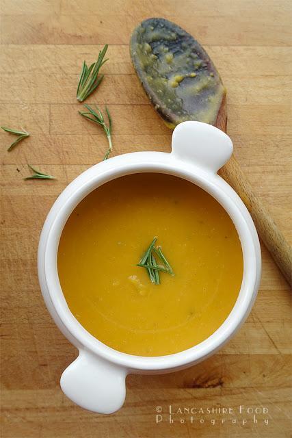 Butternut Squash and butterbean soup - vampire fighting and frightfully good !
