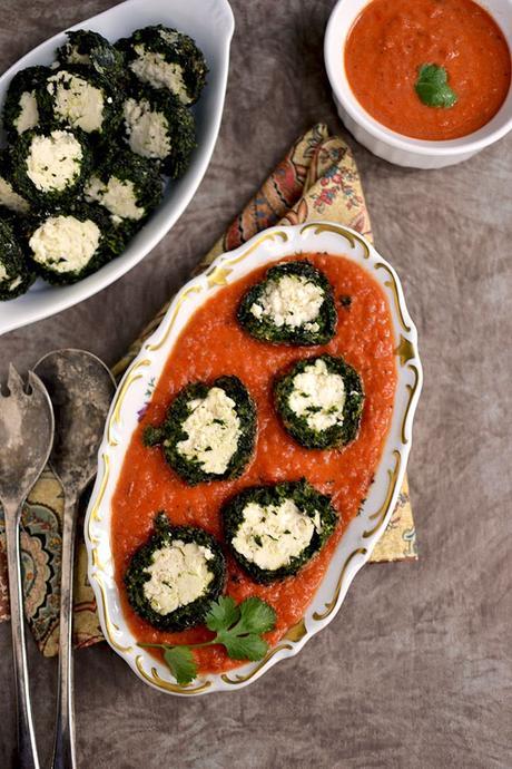 Spinach-Paneer balls in Tomato sauce