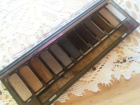 Urban Decay Naked Smoky Palette Review