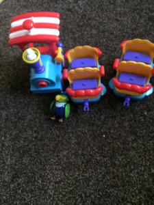 Pip Ahoy: Mr Morris bubble train