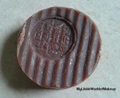 Pratha Naturals Vanilla circle Handmade Soap