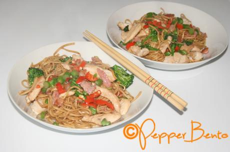 Pepper's Egg Noodle Spicy Chicken & Bacon Stir Fry CU