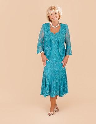 Helpful Hints to Choose Your Mother of the Bride Outfit