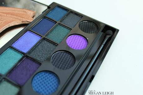 Makeup Revolution Give Them Nightmares Palette