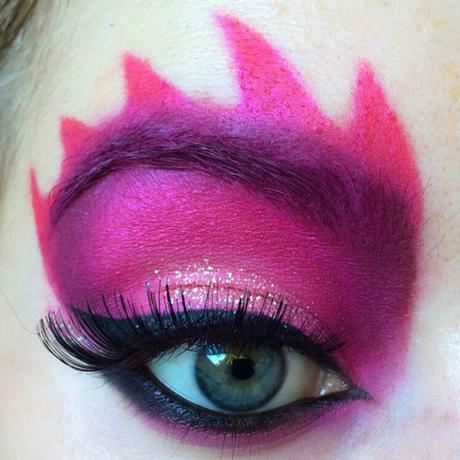 Flame Halloween eye makeup