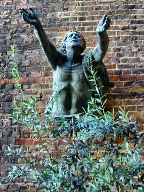 10 London Saints For All Hallows Day – Churches, Icons & Emblems