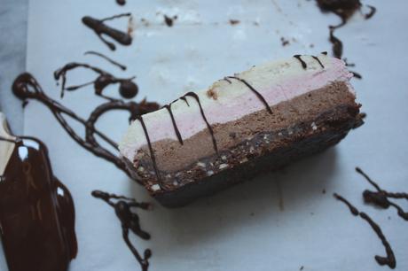 Raw + Vegan Neapolitan Cake Bars