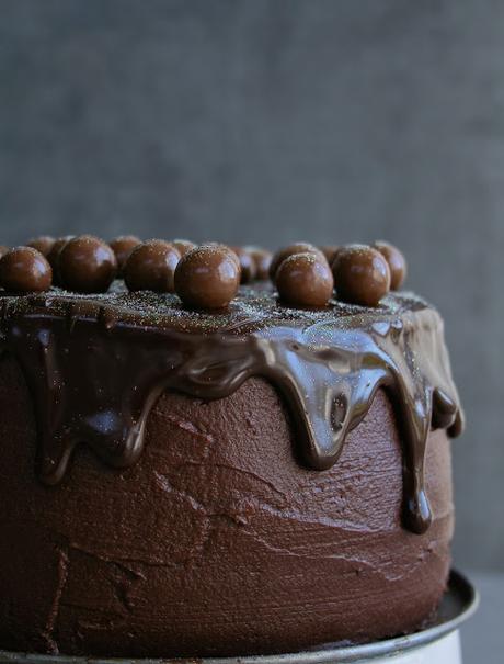 The Ultimate Chocolate Cake & October Cake Round Up