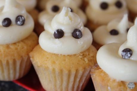 Halloween Ghost Cupcakes