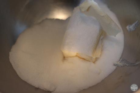 Halloween Ghost Cupcakes