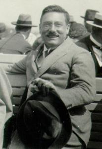 Peter Debye, 1926.