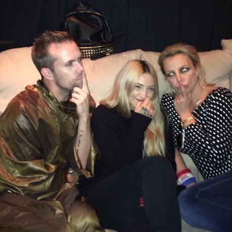 Embedded image permalink