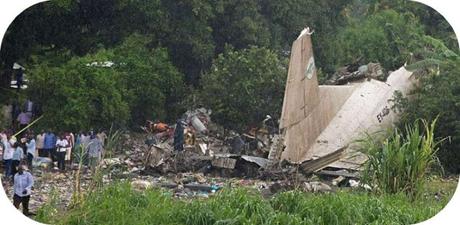 Cargo plane Antonov 12 crashes at Juba ~ a young boy survives !!!