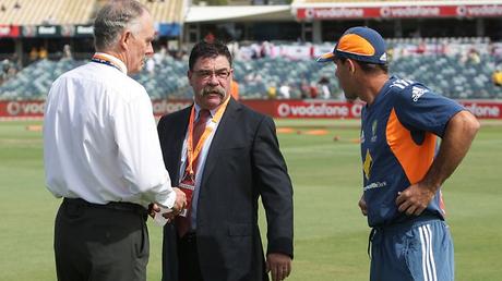 David Boon / ICC goof-up allows Marlon Samuels to play [bowl !!]