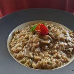 Mushroom risotto with truffle oil