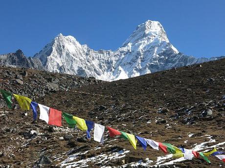 Himalaya Fall 2015: Summits on Ama Dablam, Waiting on Lhotse, and Conrad Anker on Lunag-Ri
