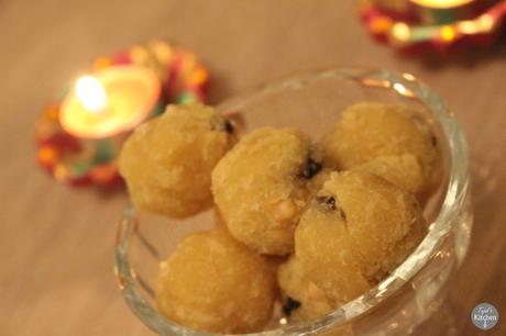 Rava Ladoo (Semolina Fudge) – Diwali Sweets