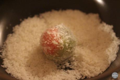 Coloured Coconut SnowBalls – Diwali Recipe