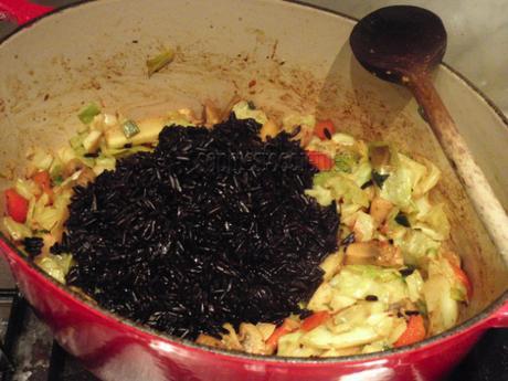 Black rice veggie stew served with organic chicken pieces!