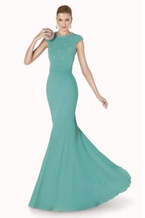 Elegant Gowns for Formal Occasions