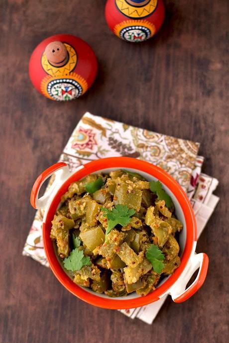 Dry Green Pepper Curry